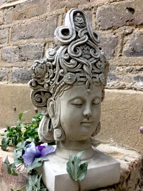 Beautifully Detailed Thai Buddhas Head Statue For The Home Or Garden. From Sius