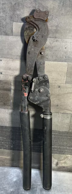 HK Porter 8690FH Ratchet Type Hard Cable Cutter. Item ID #3A