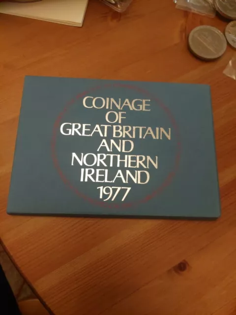 1977 Royal Mint United Kingdom and Northern Ireland UNC PROOF Coin Set!