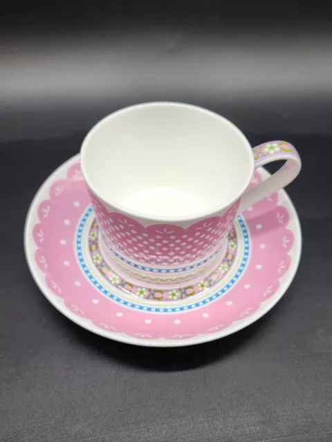 Maxwell & Williams Cashmere Chantilly Lace Cup Saucer Bone China Pink 2