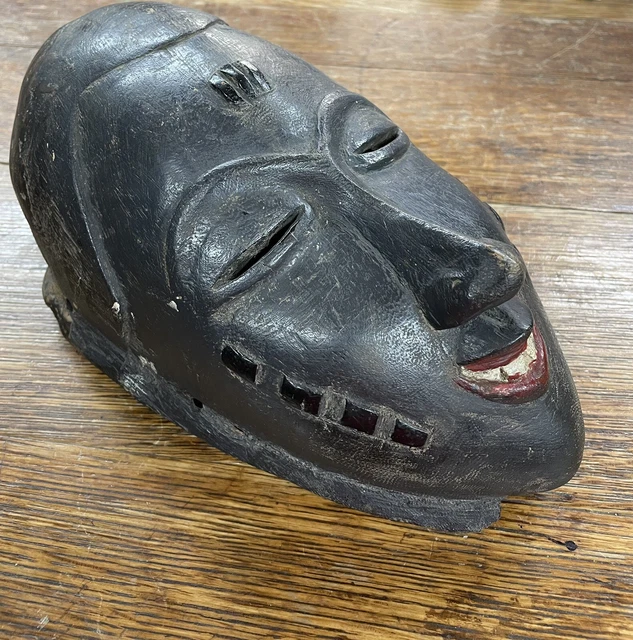 ANTIQUE AFRICAN WOOD CARVING TRIBAL PRIMITIVE CONGO GABON MASK WWii BRING BACK