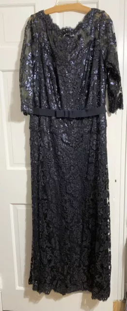 NEW Tadashi Shoji Navy Paillette Embroidered Lace 3/4 Sleeve Gown - Size 20Q