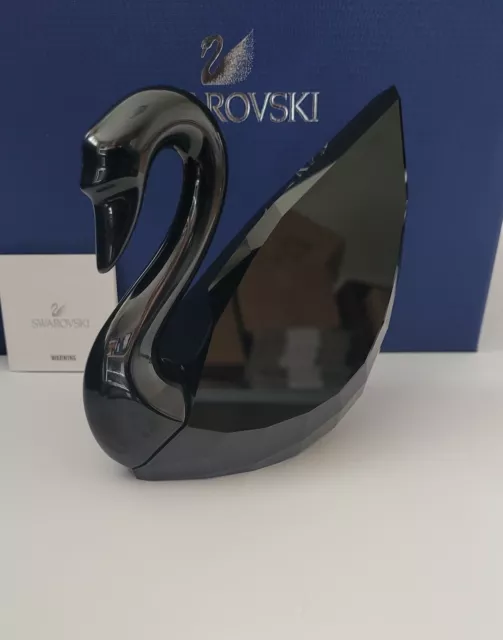 Swarovski Crystal  Soulmates Jet Black Swan  Art No: 1098643.