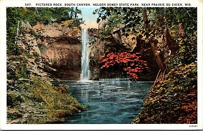 Pictured Rock South Canyon Nelson Dewey State Park Wisconsin WI c1935 Postcard