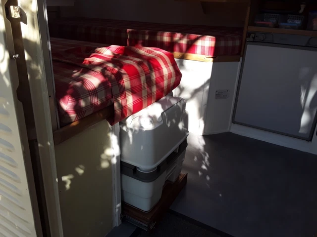 Citroen HY Van 1965 Vintage Motorhome Campervan Surf van. Standing headroom. 11