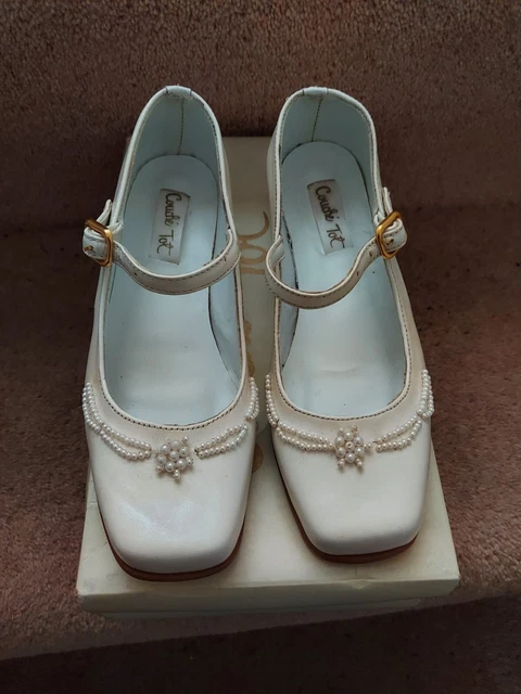 Couche tot shoes outlet