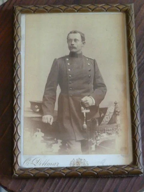 ANCIEN PORTRAIT PHOTO OFFICIER PRUSSIEN en UNIFORME    bien encadré