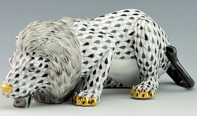 🦋 BRAND NEW HEREND Lion Black Fishnet Figurine ($884 Retail)