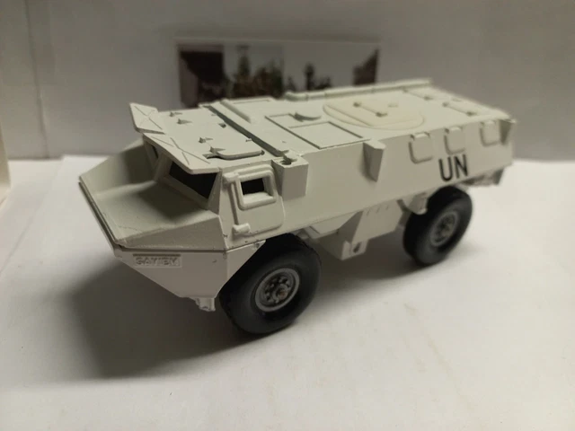 Verem Solido 1/50, char AMX13 VTT transport,3 Tons, armée Française