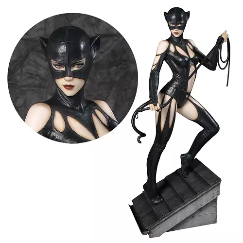 Dc Batman Catwoman Luis Royo Fantasy figure Gallery Ffg statue YAMATO Sideshow