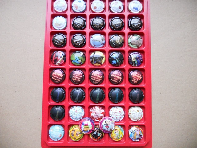 lot de capsules de champagne