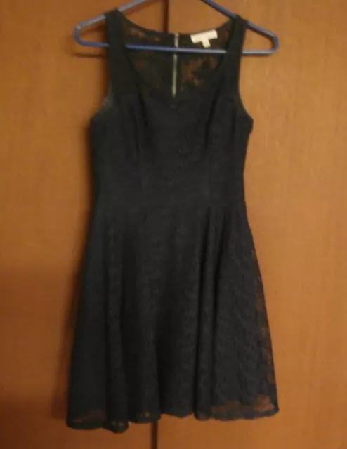 Love Fire women's floral lace sleeveless navy blue with blue lining dress size M