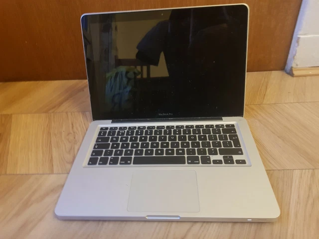 MacBook Pro 13"" senza disco rigido, intel Core i5 (I5-3210M) 2,5 GHz, 4 GB - difettoso
