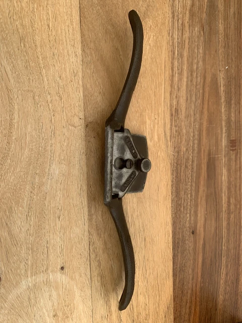 Red Record No 051 Spoke Shave