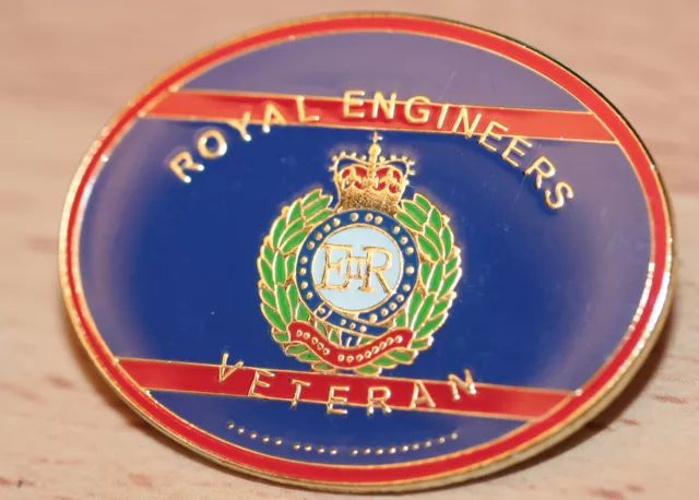 ROYAL ENGINEERS VETERAN Army Military Pin Badge