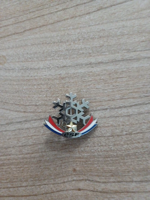 BROCHE DE SKI nouvelle version / FLOCON ESF 1 ETOILE / INSIGNE MEDAILLE no pins