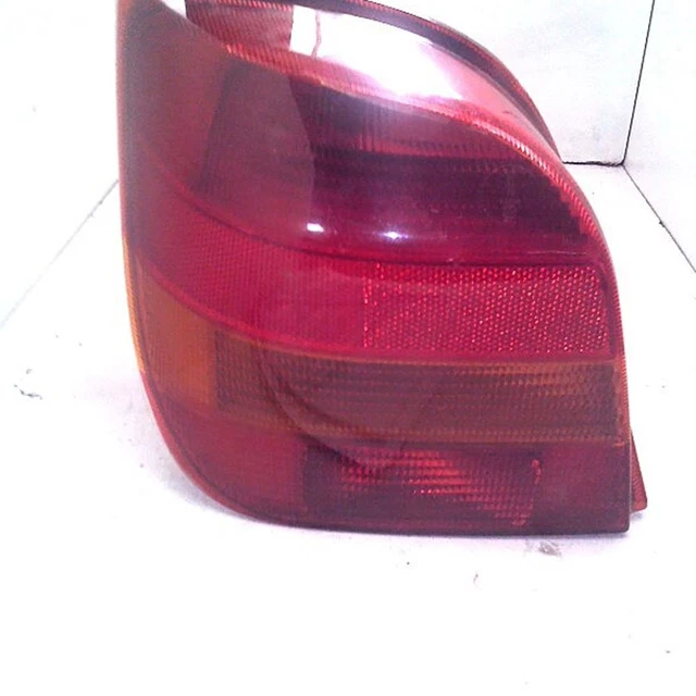 Siège Avant Droit Pour Ford Fiesta 3 Phase 1 - État Bon - Réf. Opisto 81446685