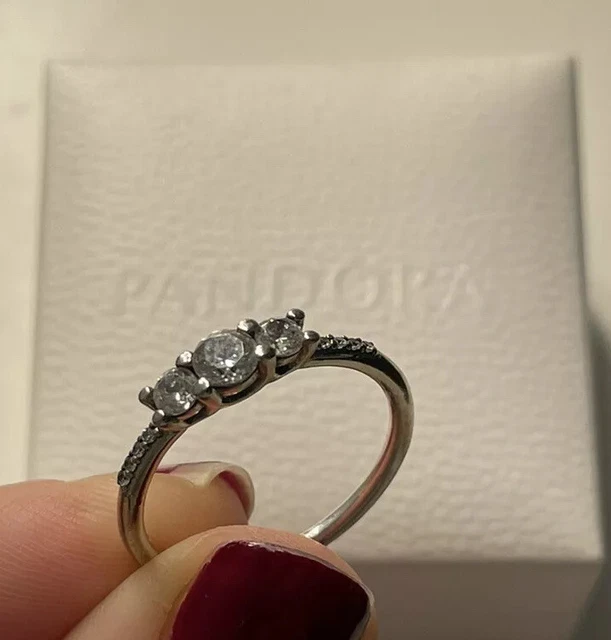 Clear three stone ring pandora deals