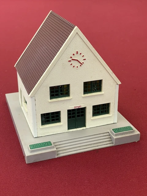 ANCIEN JOUET KIOSQUE Tirelire Publicitaire Tôle Coca Aéroclub Football Bébé Auto EUR 75,00 - FR