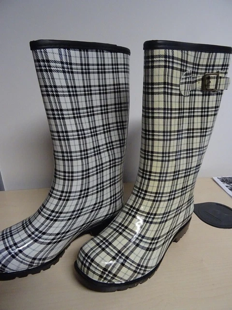 bottes en plastique