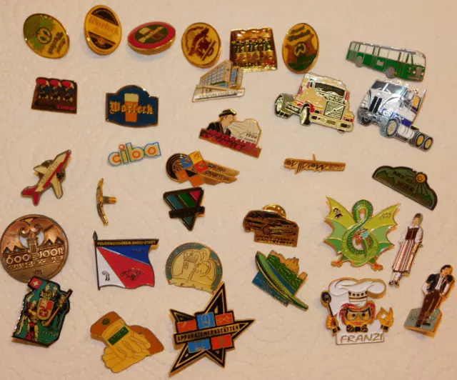 LOT de PINS pin's SUISSE biere WARTECK ciba BASEL swiss logo insigne BUS truck