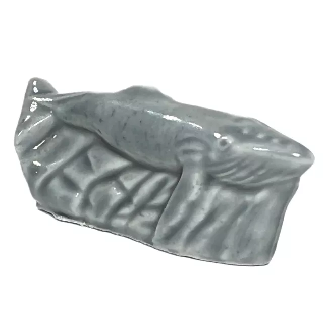 Wade Whimsies Humpback Gray Whale Red Rose Tea Porcelain Miniature Figurine Sea