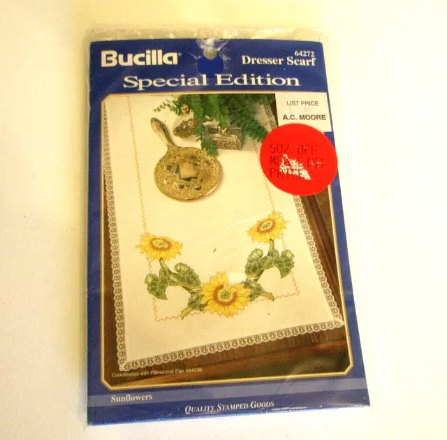 Bucilla Dresser Scarf Special Edition Stamped Cross Stitch Lace Edge Sunflowers
