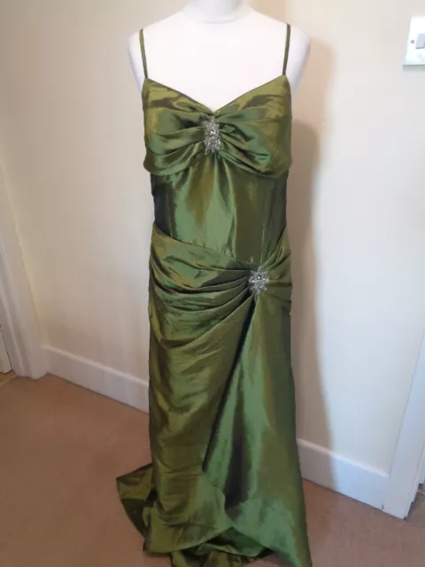 Scarlett Exclusive Evenings Green Taffeta Evening Dress With Diamante Detail -16