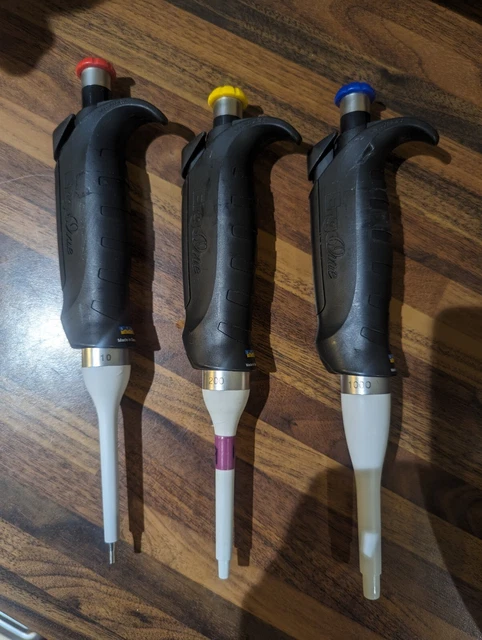 Auto Pipette Set 10uL - 1mL