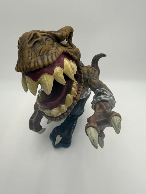 EXTREME DINOSAURS T-BONE the T-Rex Street Sharks Rare Vintage 1996 Figure EUR 28,44 - DE