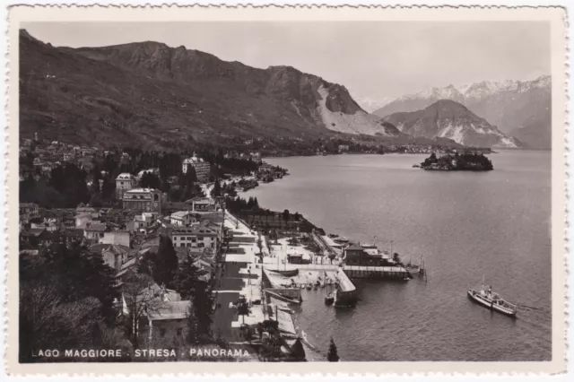 Postcard Stresa, Lake Maggiore, Italy. Real photo. Unposted.