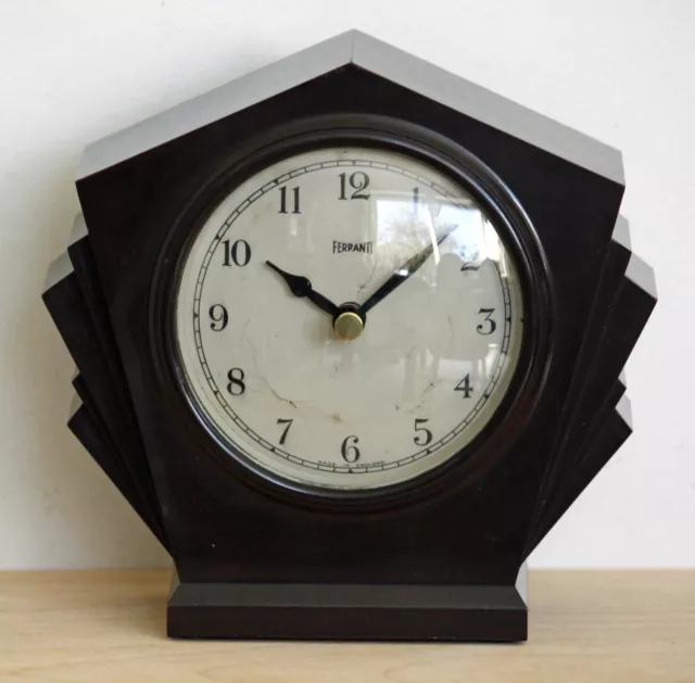 VINTAGE 15cm Ferranti Mantel Clock - Mid Century Bakelite Art Deco Desk Clock