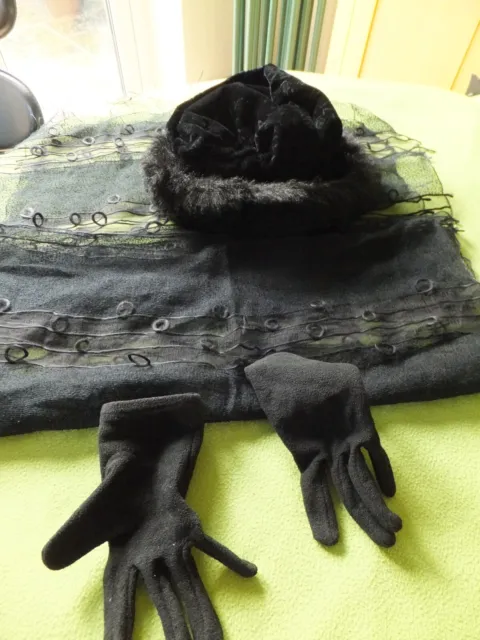 4 Items - Black Faux Fur Kangol Cossack Style Hat Gloves Scarf Pashmina FREE P&P