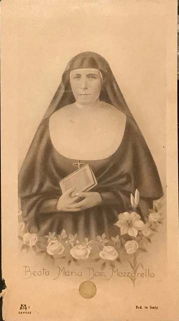 Reliquia ex indumentis Beata Maria Mazzarello su santino antico