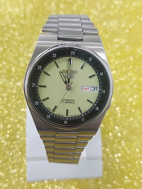 VINTAGE SEIKO 5 Automatic Railway Time Radium Dial 7S26 Glass Back 36 ...