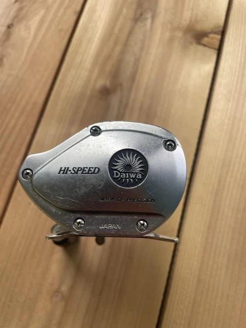 DAIWA PHANTOM ST-5 Baitcasting Reel, Good Condition, Some