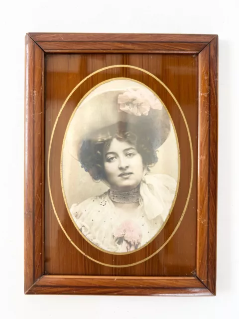 1900 Photo Frame, Faux Wood Effect, Decor Fixed Under Glass, Portrait Women