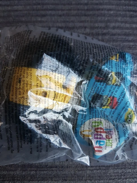 McDonalds Minion Film 2015 sprechende Spielzeugfigur Pirat Stuart Minions NEU 4