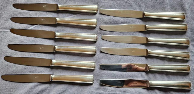 Coffret 12 couteaux à fromage vintage en métal argenté et inox de style art déco