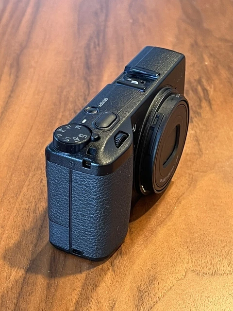 Ricoh GR IIIx 24MP f/2.8 40mm Compact Digital Camera 3