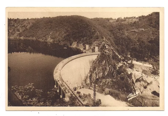 bort-les-orgues-neuvic-ussel-mauriac , barrage de marèges , le rocher