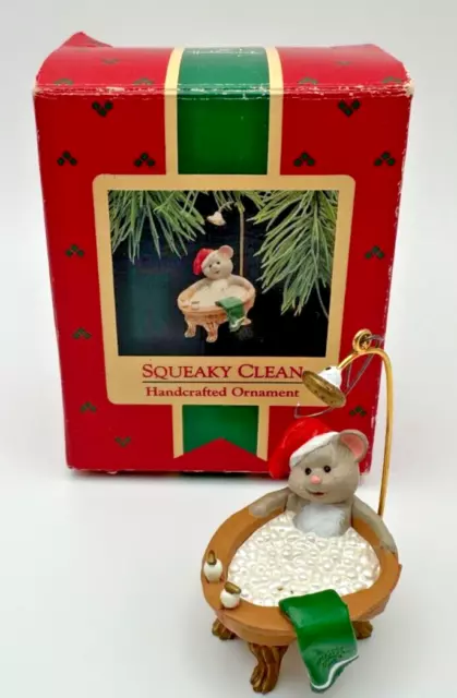 Hallmark Keepsake Handcrafted Ornament Squeaky Clean Mouse In Tub 1988