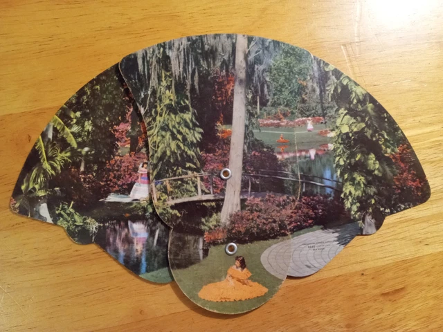 VINTAGE 1940's HANDHELD FAN - CYPRESS GARDENS - FUNERAL PARLOR MEMENTO