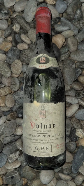 Vin de Bourgogne rouge Volnay 1973, Burgundy wine, product of France, 50 ans