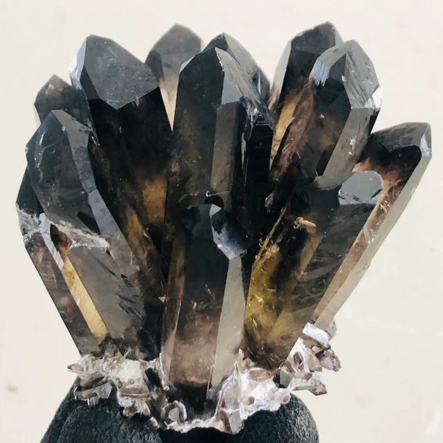 591g  New Find Black Phantom Quartz Crystal Cluster Mineral Specimen Healing
