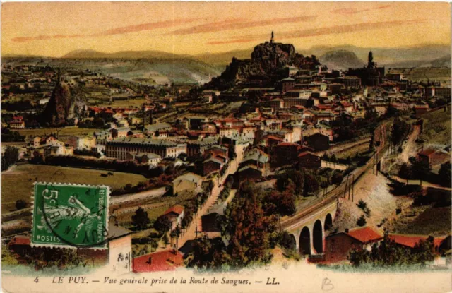 CPA Le PUY - Vue générale prise de la Route de Saugues (588474)