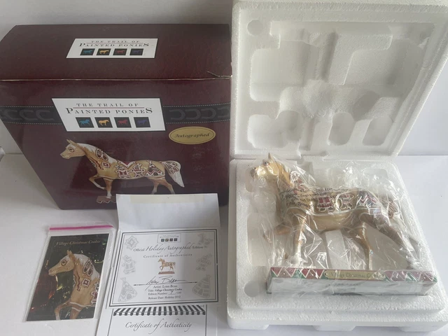 Trail Of Painted Ponies Village Christmas Cookie 1E/33 Autographed By Lynn Bean