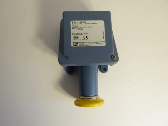 United Electric Controls H100-565 Pressure Switch 5-30 psi