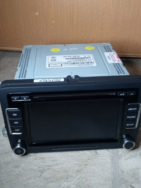 10-12 VW CC JETTA PASSAT TOUCH 6 Disc Changer MP3 CD Player RCD-510 1K0035180AE 10-12 VW CC JETTA PASSAT TOUCH 6 Disc Changer MP3 CD Player RCD-510 1K0035180AE