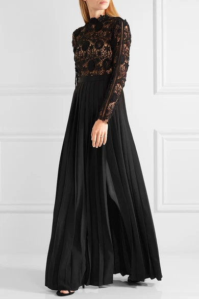 Self portrait pleated crochet floral shop maxi dress